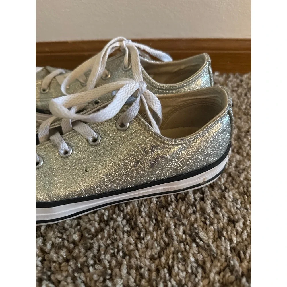 Converse All-Star Junior Chuck Taylor Silver Glitter Low Sneakers #641727C Sz 3